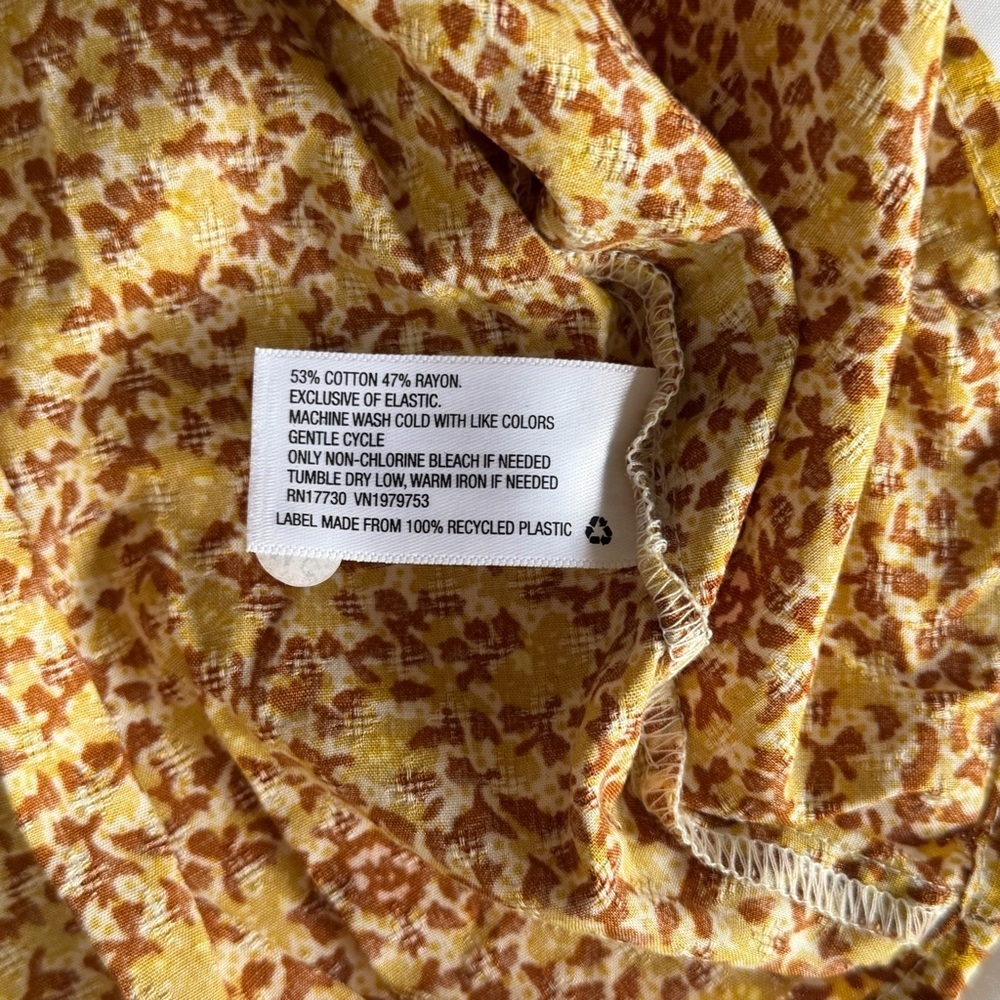 Universal Thread Boho Smocked Floral Peplum Top Mustard Yellow Size XS - Picture 6 of 7